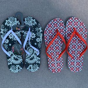 Womens 2 Pairs of Flip Flops - Old Navy & Chatties